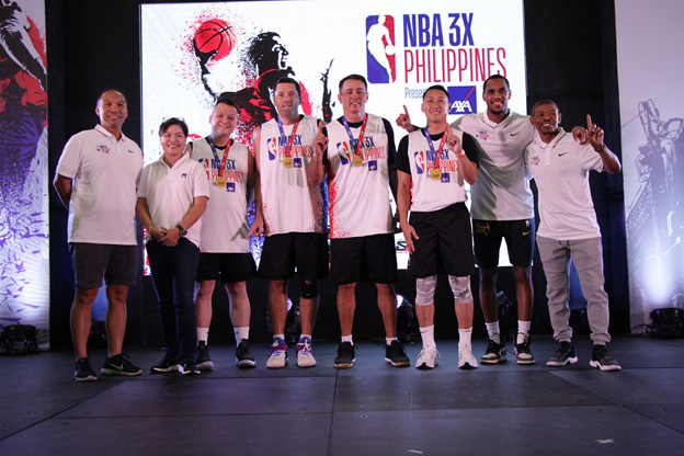 Celebrity Division champs Mikko Abello, Dominic Uy, Vince Hizon and Yuri Escueta bring home the gold after besting Nikko Ramos-led Calix Team.